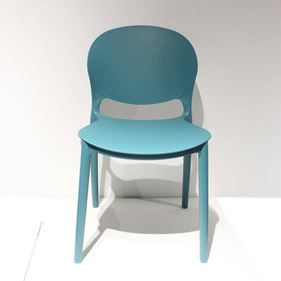 Guter Preis Sitzgrößen 45H 42W 40D cm Moderner Kunststoffstuhl Esszimmerstuhl mit schlankem modernem Aussehen Komfortabel und einfach zu warten Online